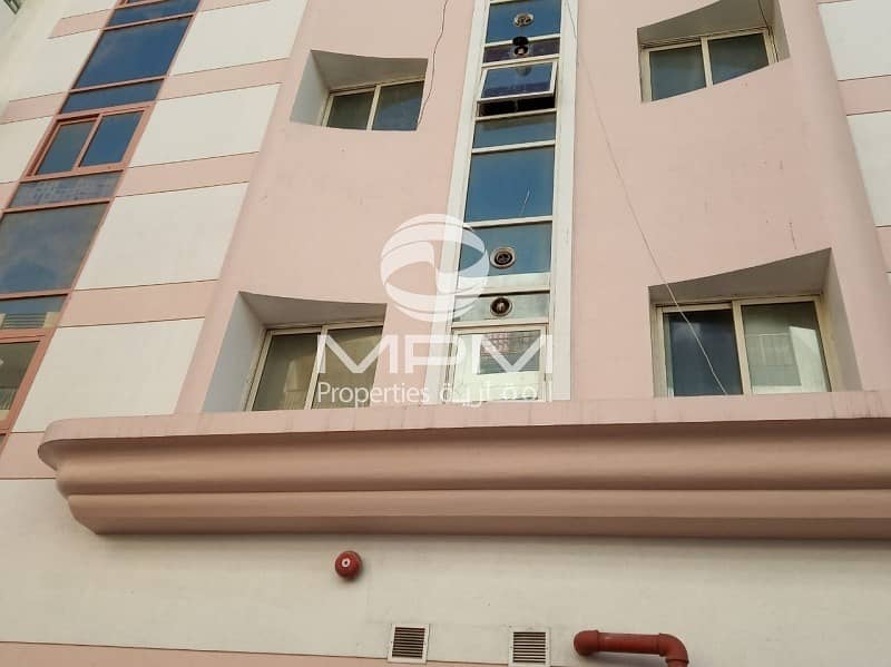 Excellent Reduced Price Spacious 1 Bedroom Apartment Excellent Reduced Price Spacious 1 Bedroom Apartment