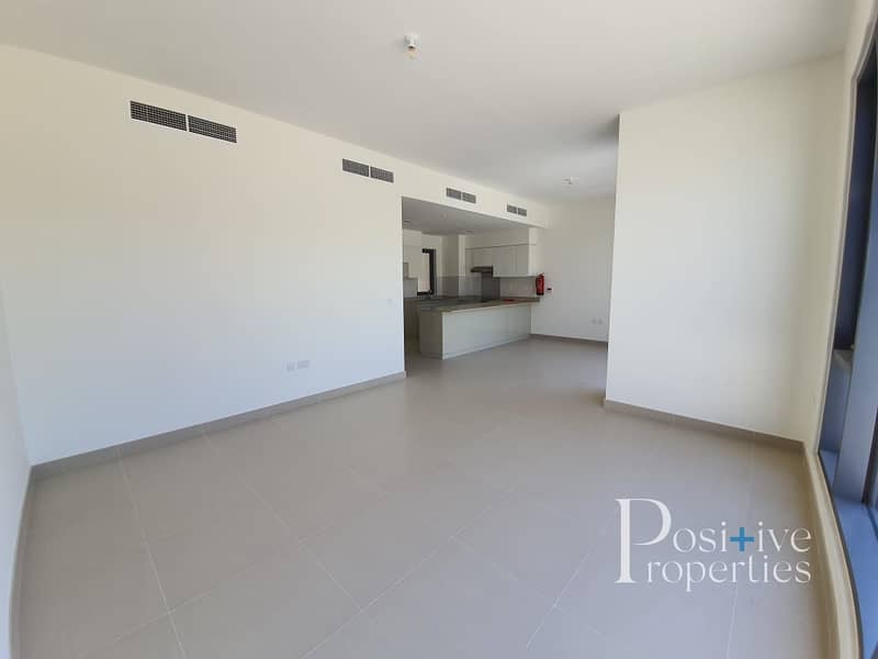 Genuine Pool and Park View | Near entrance | 3M Genuine Pool and Park View | Near entrance | 3M