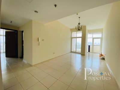 Budget 2 Bed Limited Time Only closed Kitchen Budget 2 Bed Limited Time Only closed Kitchen