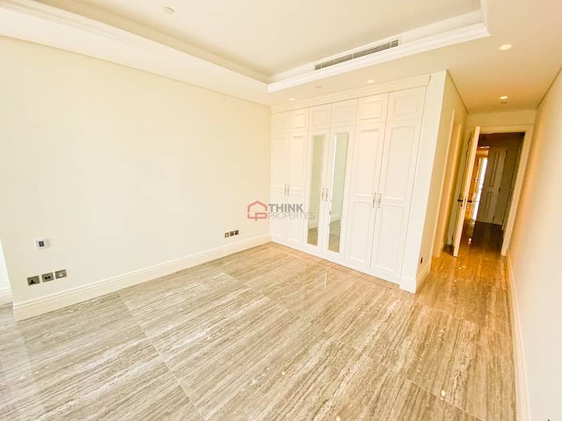 4 UPGRADED Penthouse 4 Bed+Study and Private Terrace