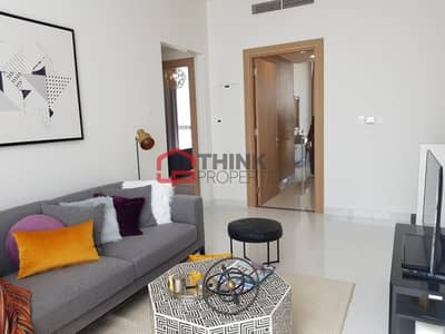 Single Row Spacious 3BR+M Townhouse Gardenia Single Row Spacious 3BR+M Townhouse Gardenia
