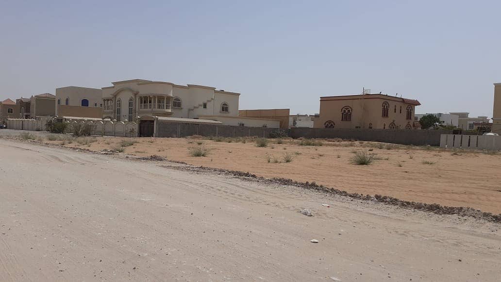 A plot of land for sale in Al Hamidiyah