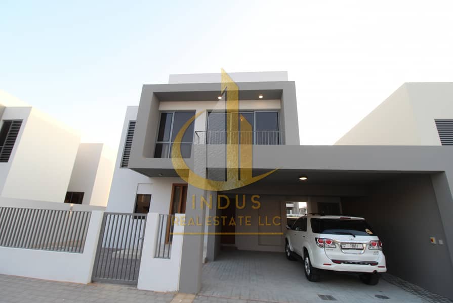 Motivated Seller | Ready Independent Villa | 3BR+M Type E1 Motivated Seller | Ready Independent Villa | 3BR+M Type E1