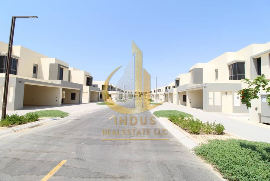 Amazing Location | 4BR+ M | Type 2E | Motivated Seller Amazing Location | 4BR+ M | Type 2E | Motivated Seller