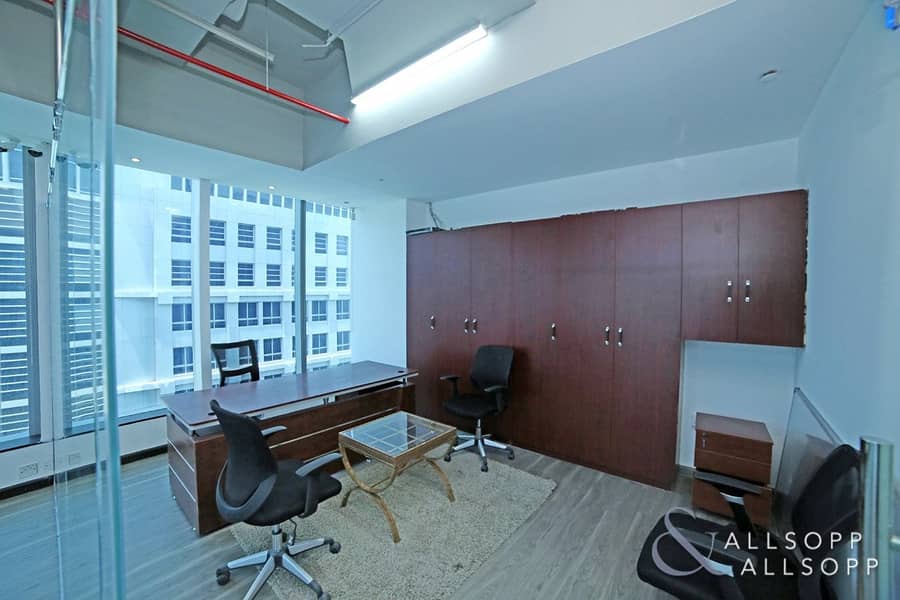 3 Fitted Office | High Floor | Vacant Office