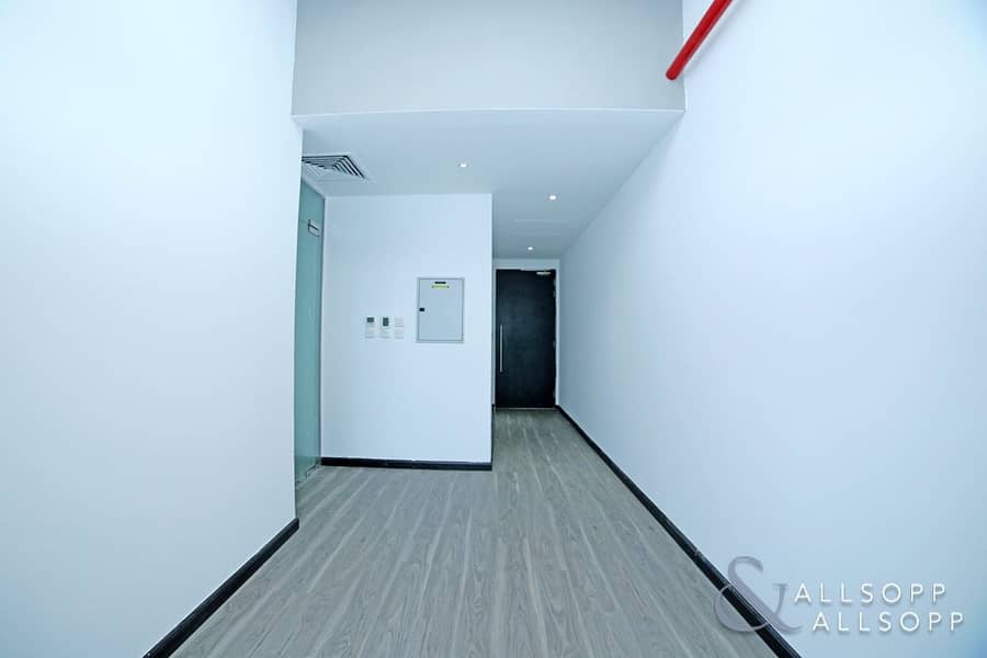 6 Fitted Office | High Floor | Vacant Office