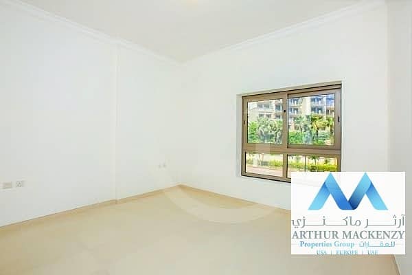 3 Bedroom duplex available for Rent with Sea view in Palm Jumeirah.