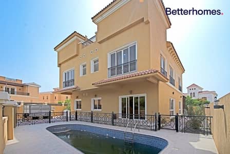 Extremely Spacious |Custom 5 Bed |With Pool Extremely Spacious |Custom 5 Bed |With Pool