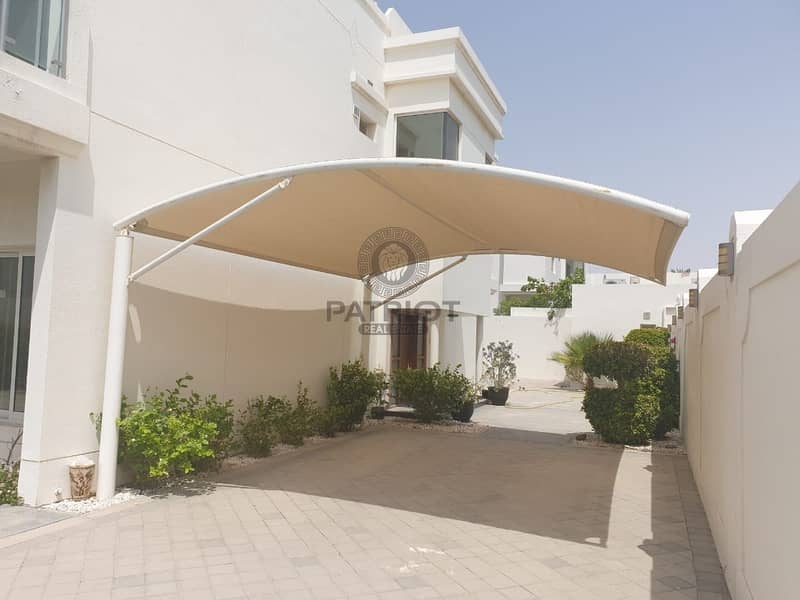 Fully Upgraded 5 + Maid Room Villa In Al Safa 1