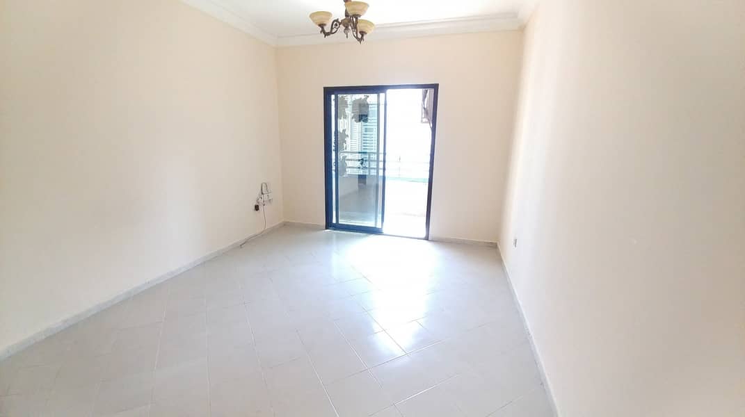 شقة في النهدة 1 غرف 24000 درهم - 4662882 شقة في النهدة 1 غرف 24000 درهم - 4662882