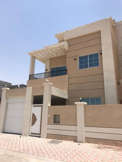 5 Bedroom Villa for Sale in Al Yasmeen, Ajman - Owners of luxury and good taste Villa for freehold 5 Bedroom Villa for Sale in Al Yasmeen, Ajman - Owners of luxury and good taste Villa for freehold
