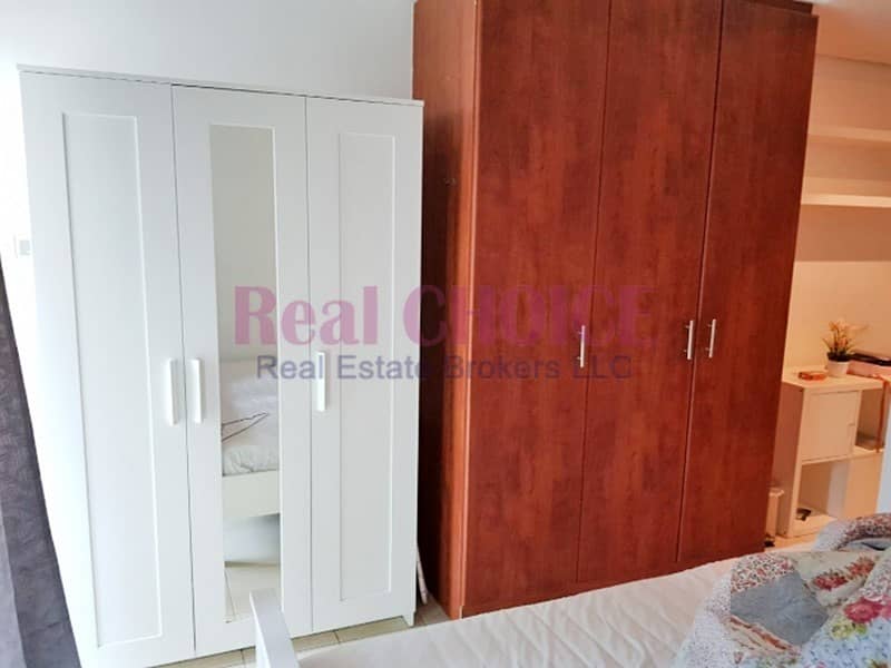 7 Semi Furnished Apartment Near to Metro Station