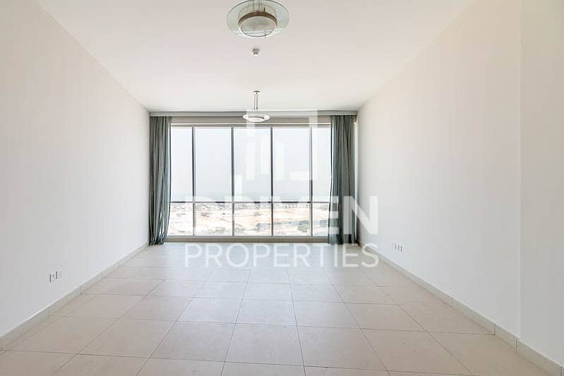 Available Now 2 Bedroom Apt with Sea View
