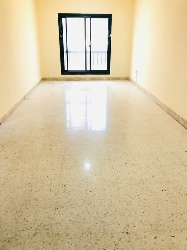 Excellent 1 Bhk flat available for Rent in hamdan street.