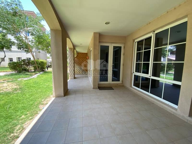 Spacious 3 BR Apartment I Great Location Spacious 3 BR Apartment I Great Location