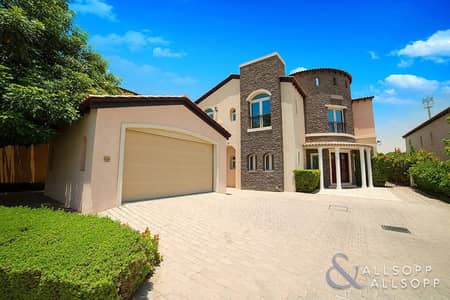 5 Bedroom | Private Pool | Stunning Villa 5 Bedroom | Private Pool | Stunning Villa