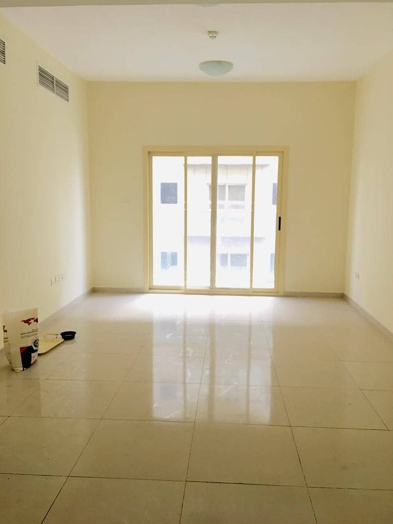 شقة في القصيص 1 غرف 32000 درهم - 4644383