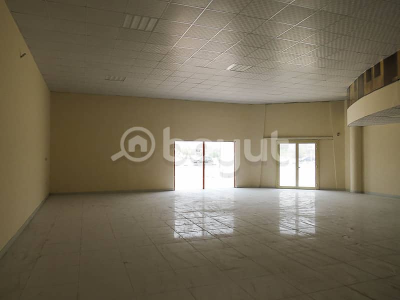 big shop for rent in Al Qusaidat  .