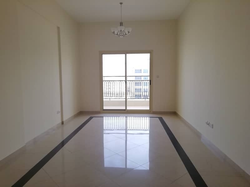 OFFER: 2 BHK+AT PRIME LOCATION+FREE PARKING+BALCONY WARQA 50k