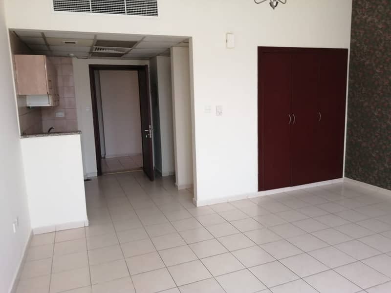 ENGLAND CLUSTER: STUDIO APARTMENT AVAILABLE FOR RENT IN INTERNATIONAL CITY ENGLAND CLUSTER: STUDIO APARTMENT AVAILABLE FOR RENT IN INTERNATIONAL CITY
