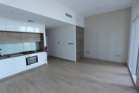 Spacious Studio | Marina & Sea View | 4Cheques Spacious Studio | Marina & Sea View | 4Cheques