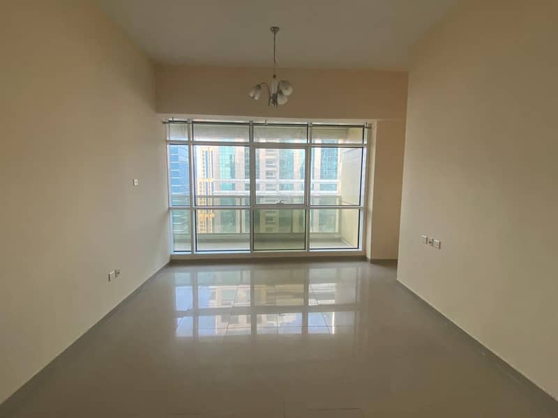 Metro Building  1 Bedroom balcony lake view multiple cheques