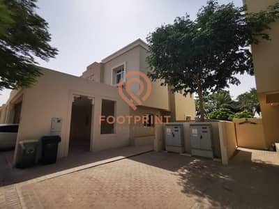 Lovely 3 B/R | Study | 3E | Single Row | Well Maintained Lovely 3 B/R | Study | 3E | Single Row | Well Maintained