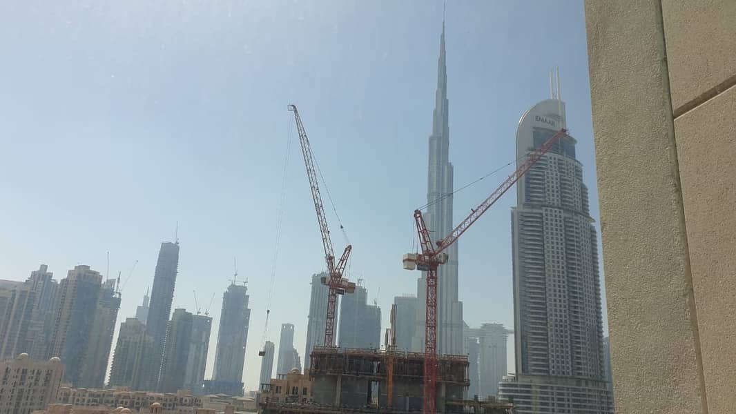 4 2Bed | Burj View | lower floor | Multiple cheques