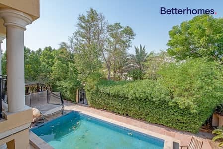 Exclusive | Corner | Private Pool | GC East Exclusive | Corner | Private Pool | GC East