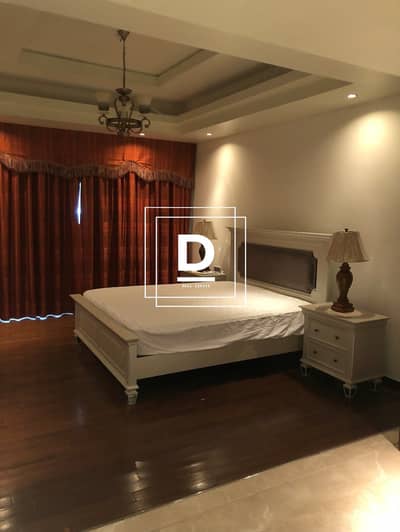 Fully Upgraded Luxury Furnished Stunning Penthouse Fully Upgraded Luxury Furnished Stunning Penthouse