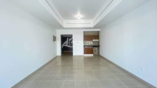 No Commission! Enticing Studio with Facilities in 6 Pays! No Commission! Enticing Studio with Facilities in 6 Pays!
