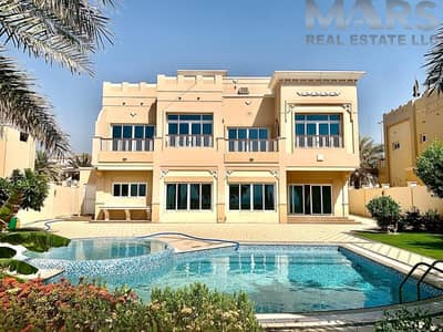 Perfect Stunning and Luxurious Villa Perfect Stunning and Luxurious Villa