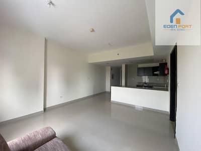 READY TO MOVE UN-FURNISHED 1BHK ON HIGH FLOOR READY TO MOVE UN-FURNISHED 1BHK ON HIGH FLOOR