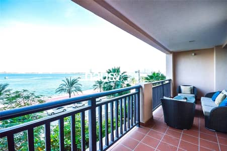 Genuine | Key with Me | Sea Views | Beach Access Genuine | Key with Me | Sea Views | Beach Access