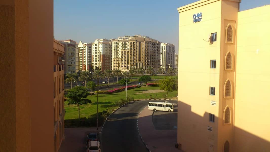 Distress Deal-Near Bus Stop Rented 1 Bed with Balcony Distress Deal-Near Bus Stop Rented 1 Bed with Balcony