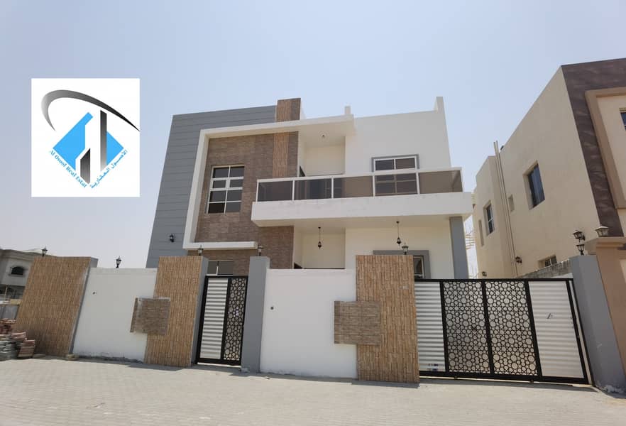 brand new villa 5 bedrooms for sale with good design, excellent finish and price.