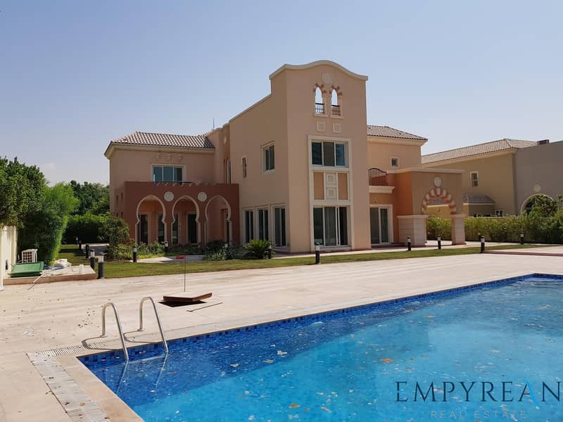 6 Bed Villa next to Golf Course with Large Pool - A Type