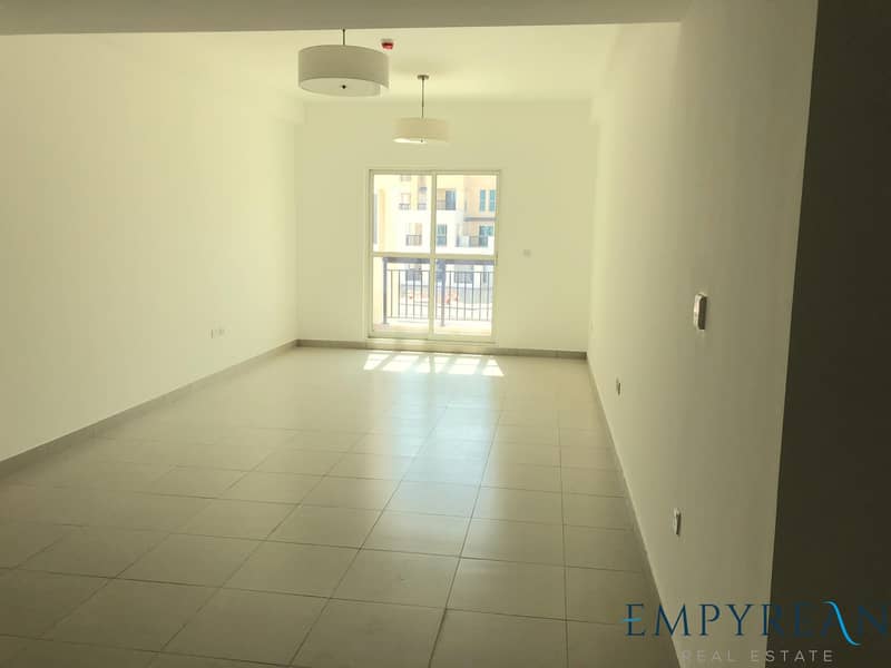Huge 3 BHK | Spacious Layout | Vacant
