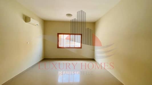 Amazing Compound Villa with Balcony and Facilities Amazing Compound Villa with Balcony and Facilities