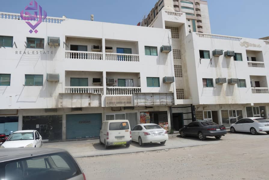 6 HUGE DOOR SHOP AVAILABLE NEAR SHARJAH CITY CENTER/ NO COMMISSION/ DIRECT FROM OWNER