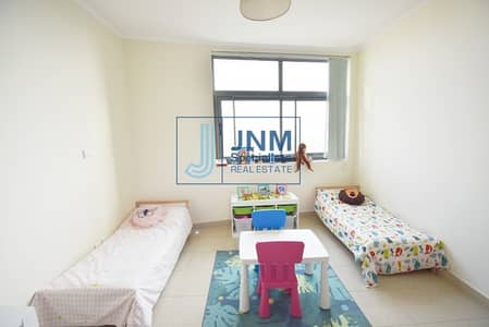 Spacious 2 Bedroom Apartment with Exellent Views Spacious 2 Bedroom Apartment with Exellent Views