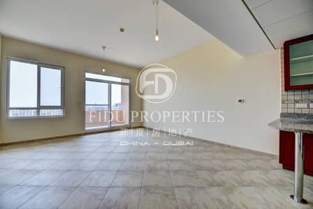 Large and Bright | Mid floor | Close to School Large and Bright | Mid floor | Close to School