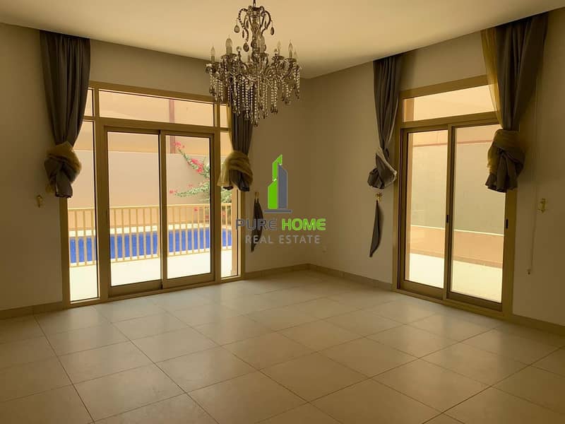 Elegant and Huge | Affordable 5 Bedrooms Villa for Rent Elegant and Huge | Affordable 5 Bedrooms Villa for Rent