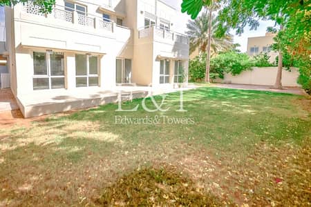فیلا 5 غرف نوم للبيع في السهول، دبي - Upgraded | Vacant On Transfer|Immaculate Condition فیلا 5 غرف نوم للبيع في السهول، دبي - Upgraded | Vacant On Transfer|Immaculate Condition
