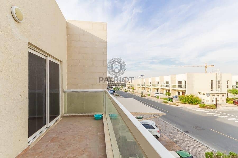 Block A - 3 Bed + Maids for 75000 AED only