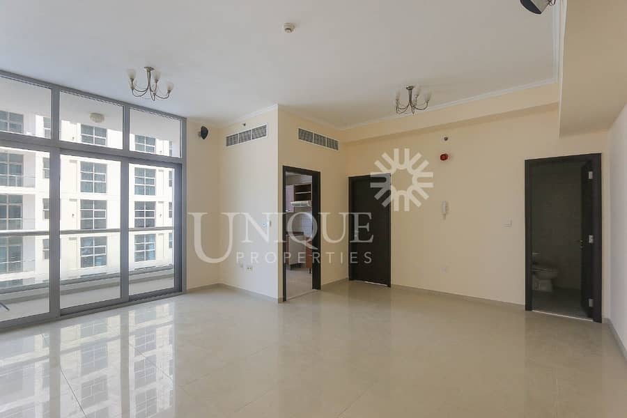 DEC Towers | 1 Bed | M. Floor | 570K | Call now!