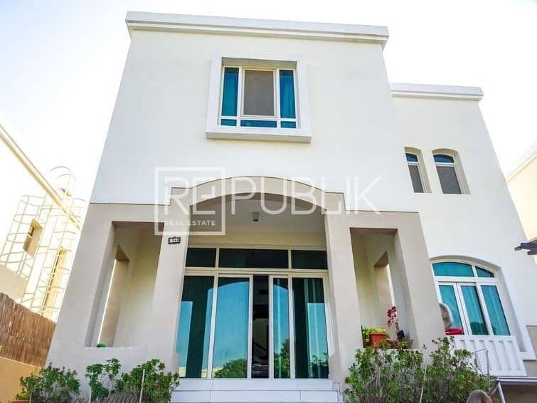 Best Offer for 3 BR w/ Maid and Landscaped Garden Best Offer for 3 BR w/ Maid and Landscaped Garden