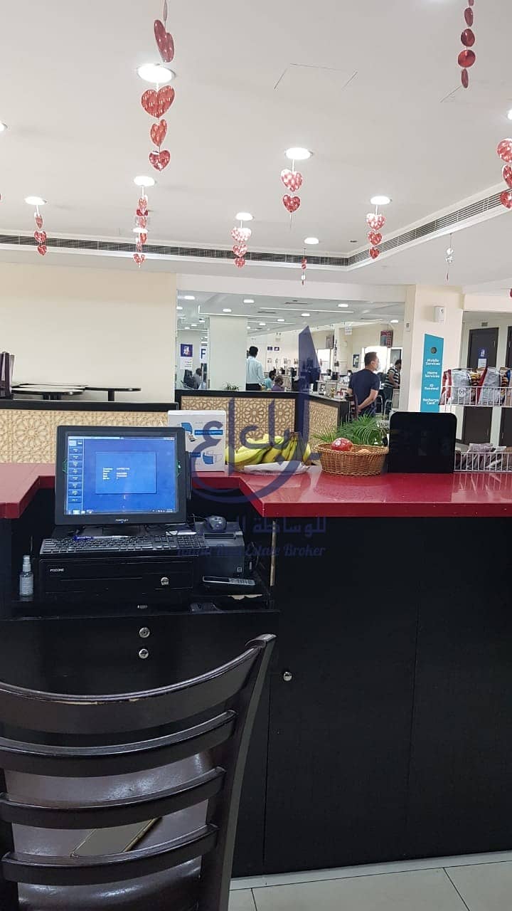 8 excellent  opportunity fully equipped  cafeteria  for lease