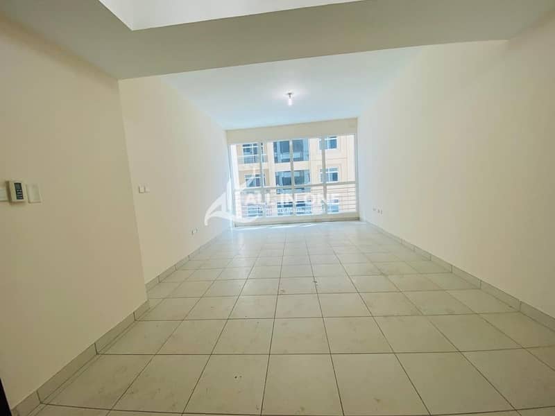 Alluring 1BR with Balcony I Parking I Gym