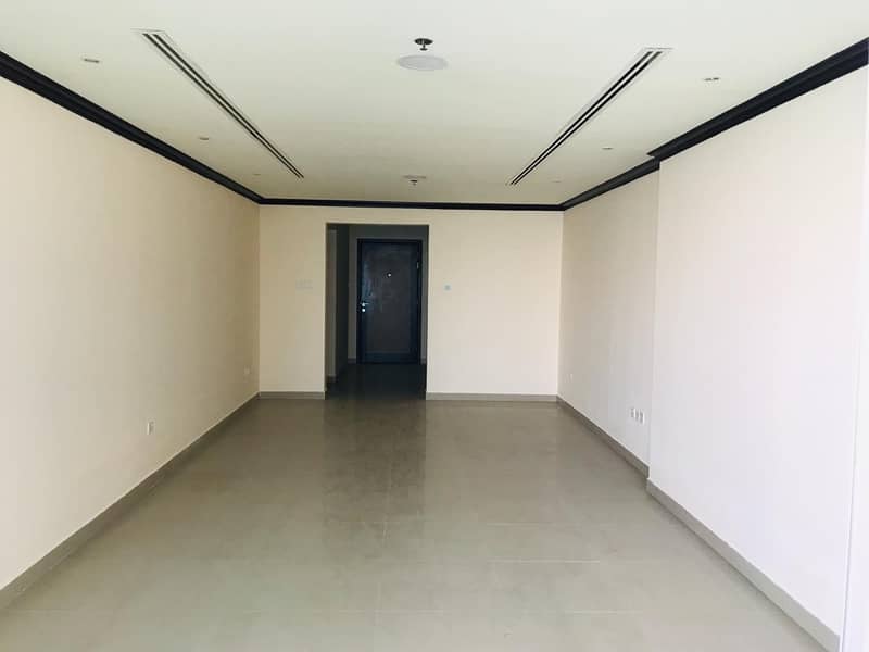 位于克里奇阿治曼公寓小区，科尼切大厦 2 卧室的公寓 53000 AED - 4672067